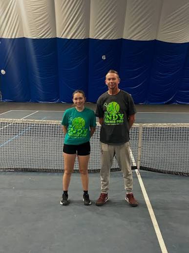 Junior tennis lesson with Indianapolis tennis coach Bruce Hartrich
